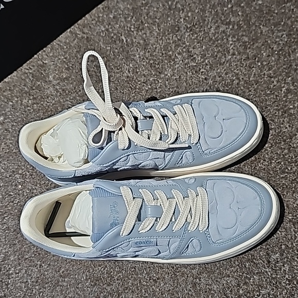Coach sneakers 6.5 - Picture 6 of 6